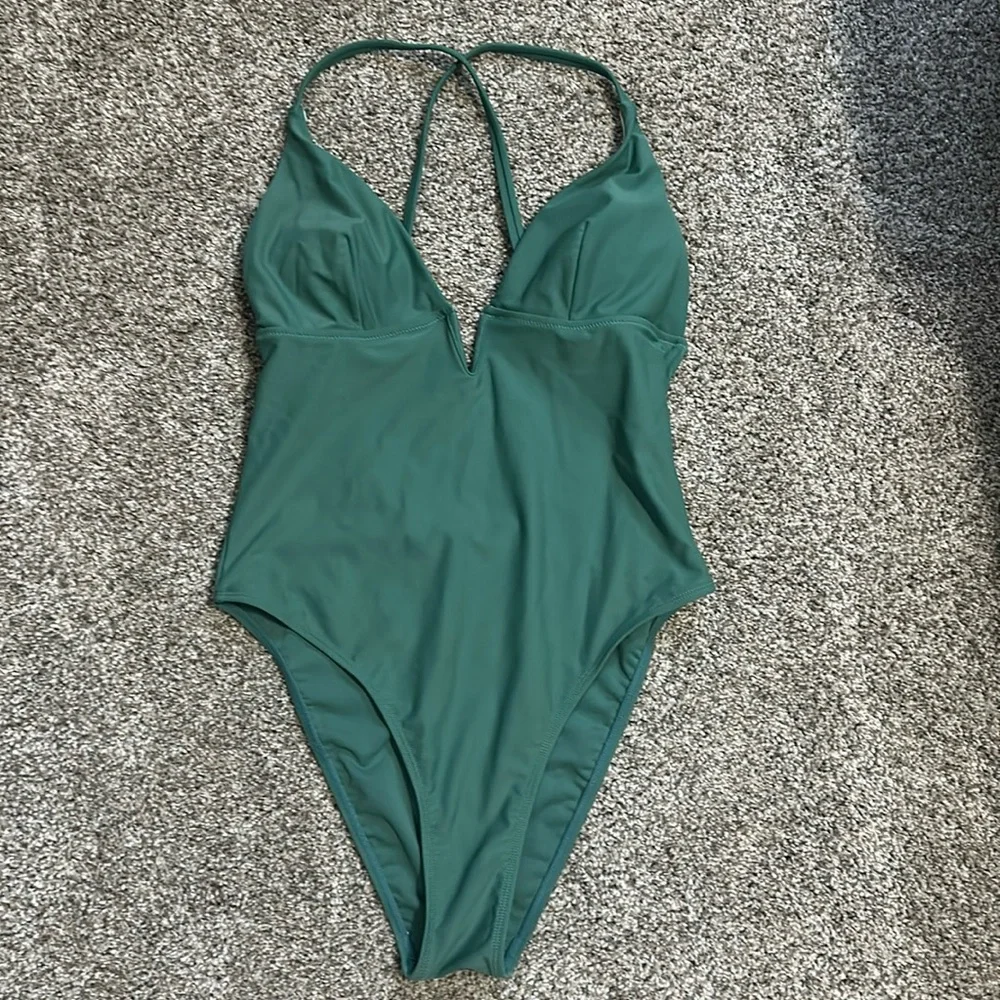 CUPSHE Women Swimsuit One Piece Bathing Suit Deep V Neck - Picture 2 of 10